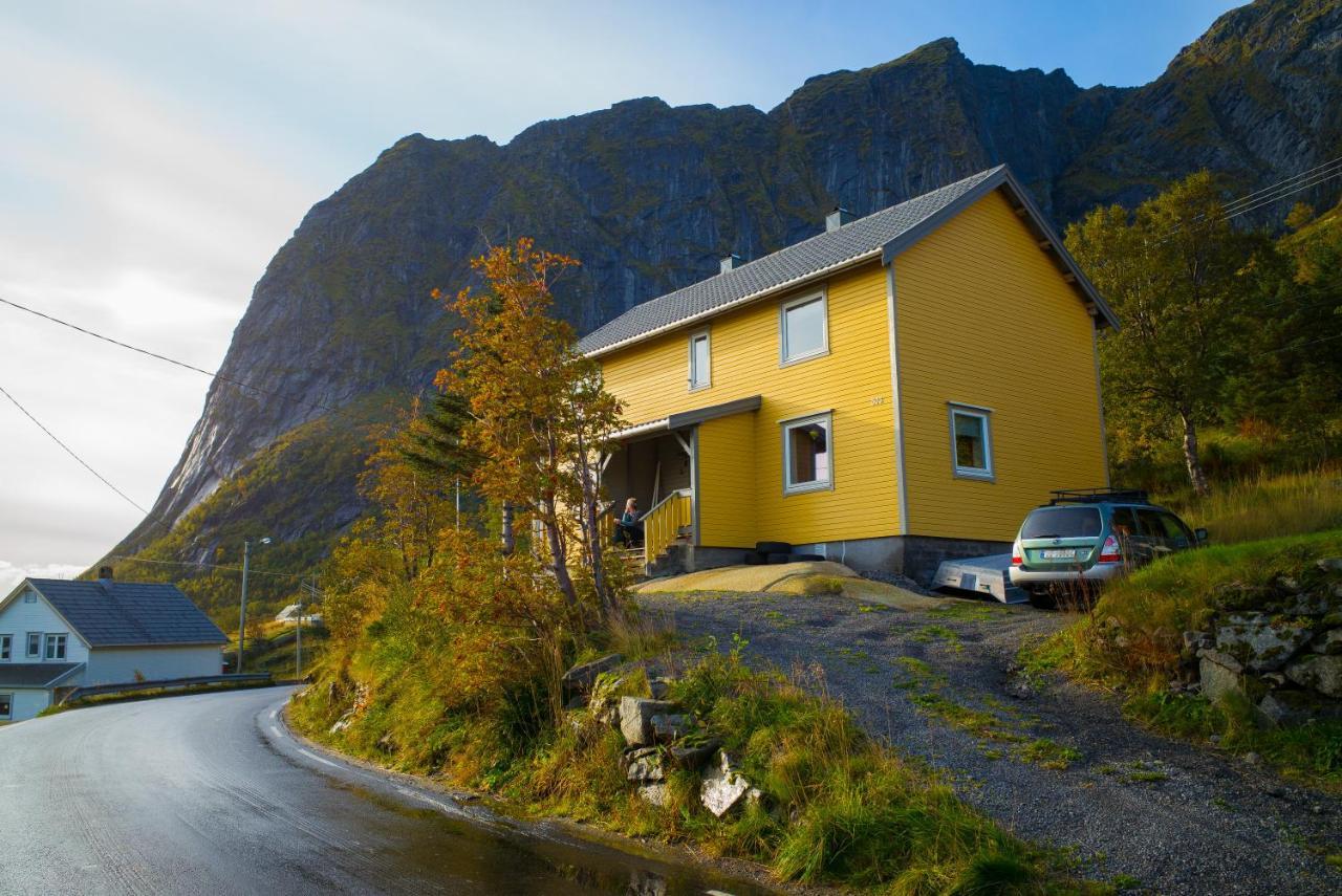Most Photographed House In Reine Exteriör bild